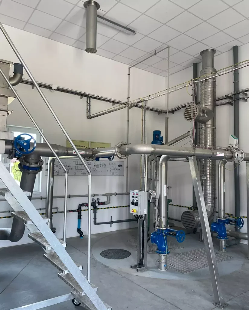 Precyzyjne prowadzenie tras kablowych